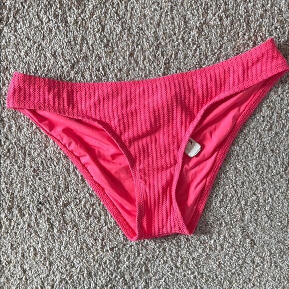 BECCA Other - NWT Becca Pink Textured Bikini Bottom Sz Large